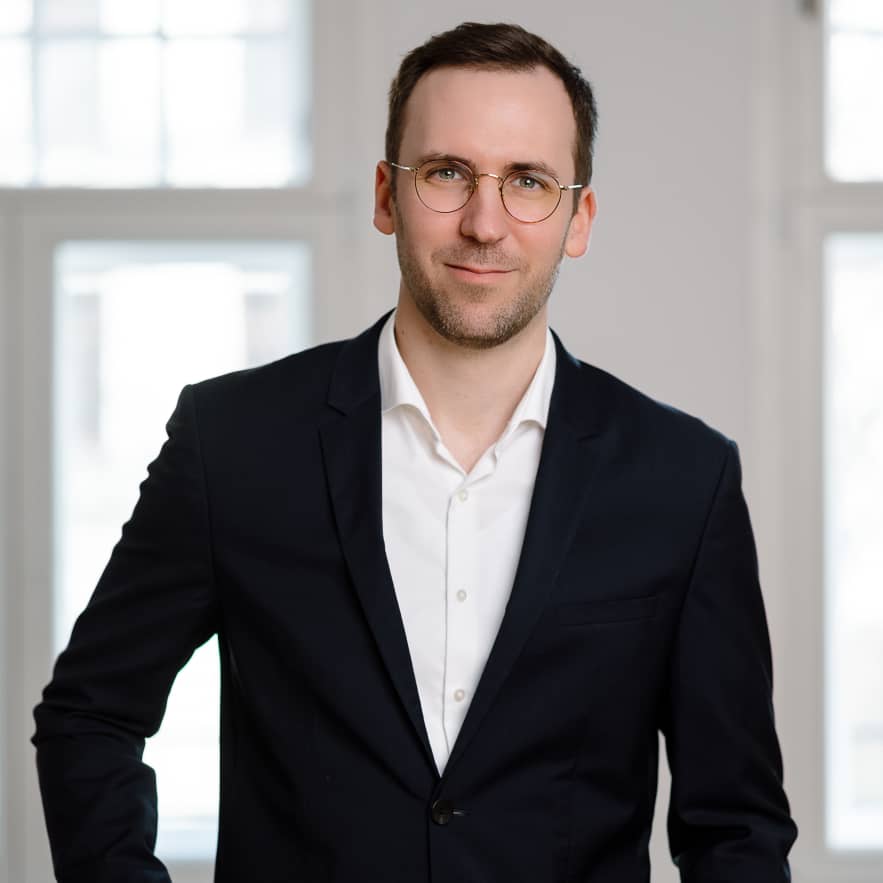 Dr. Stefan Schmidt